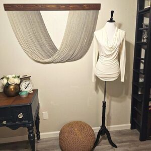NWT Lumiere Cowl Neck Top Sz M